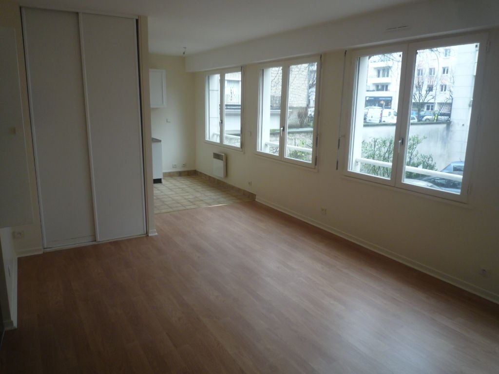 Flat Villa Dedouvre in Ermont