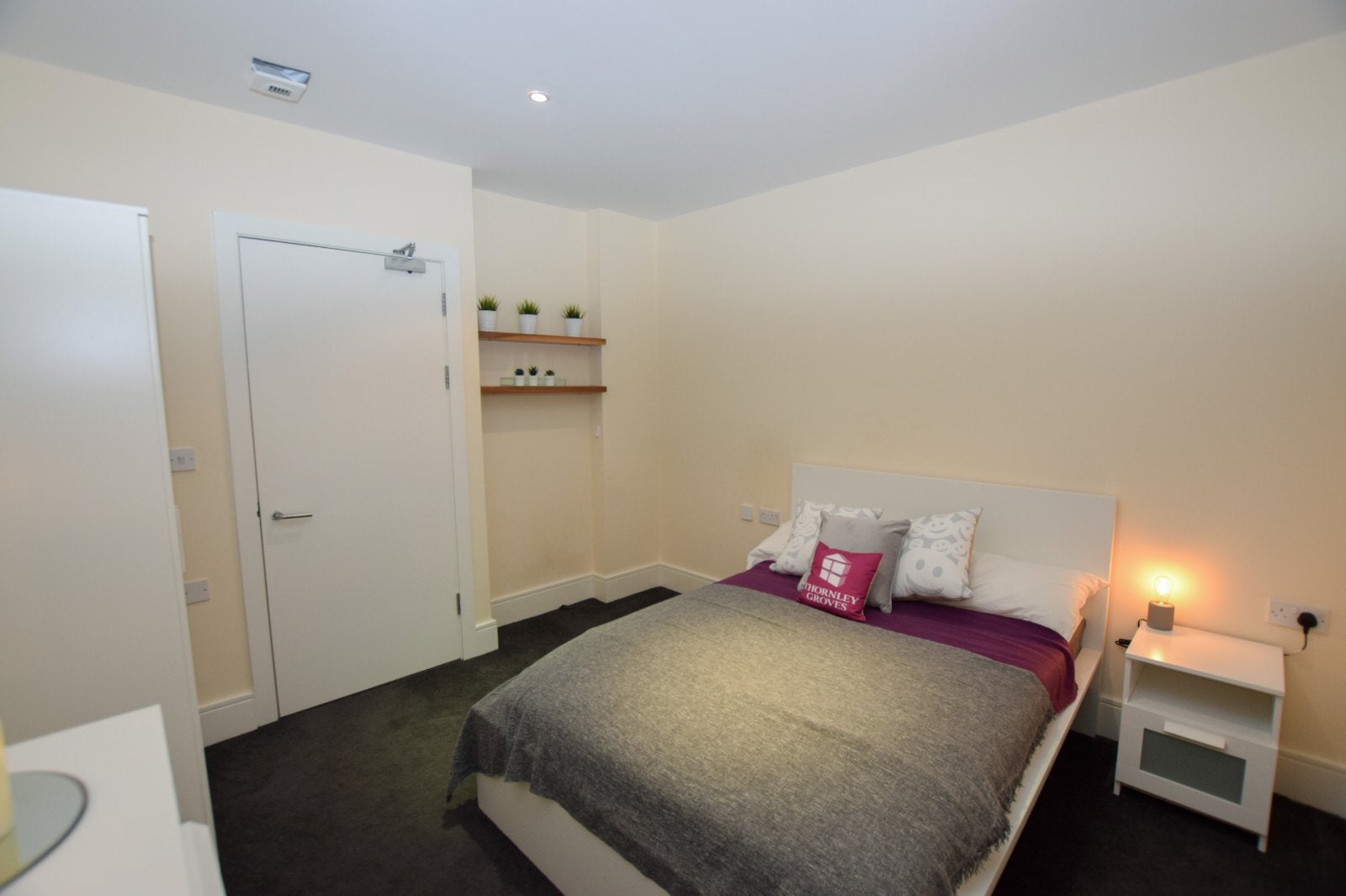 Flat Great Bridgewater Street in Manchester