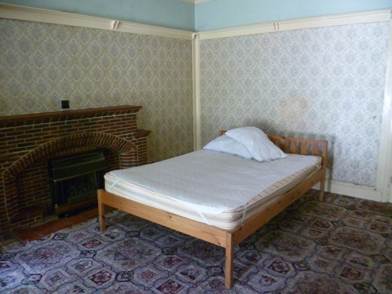 Room Brecon Road in Birmingham