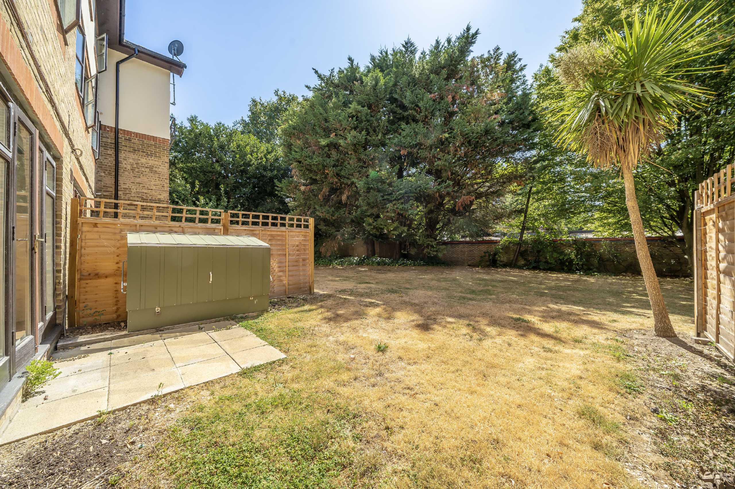 Flat Wimbledon Park Side in Greater London