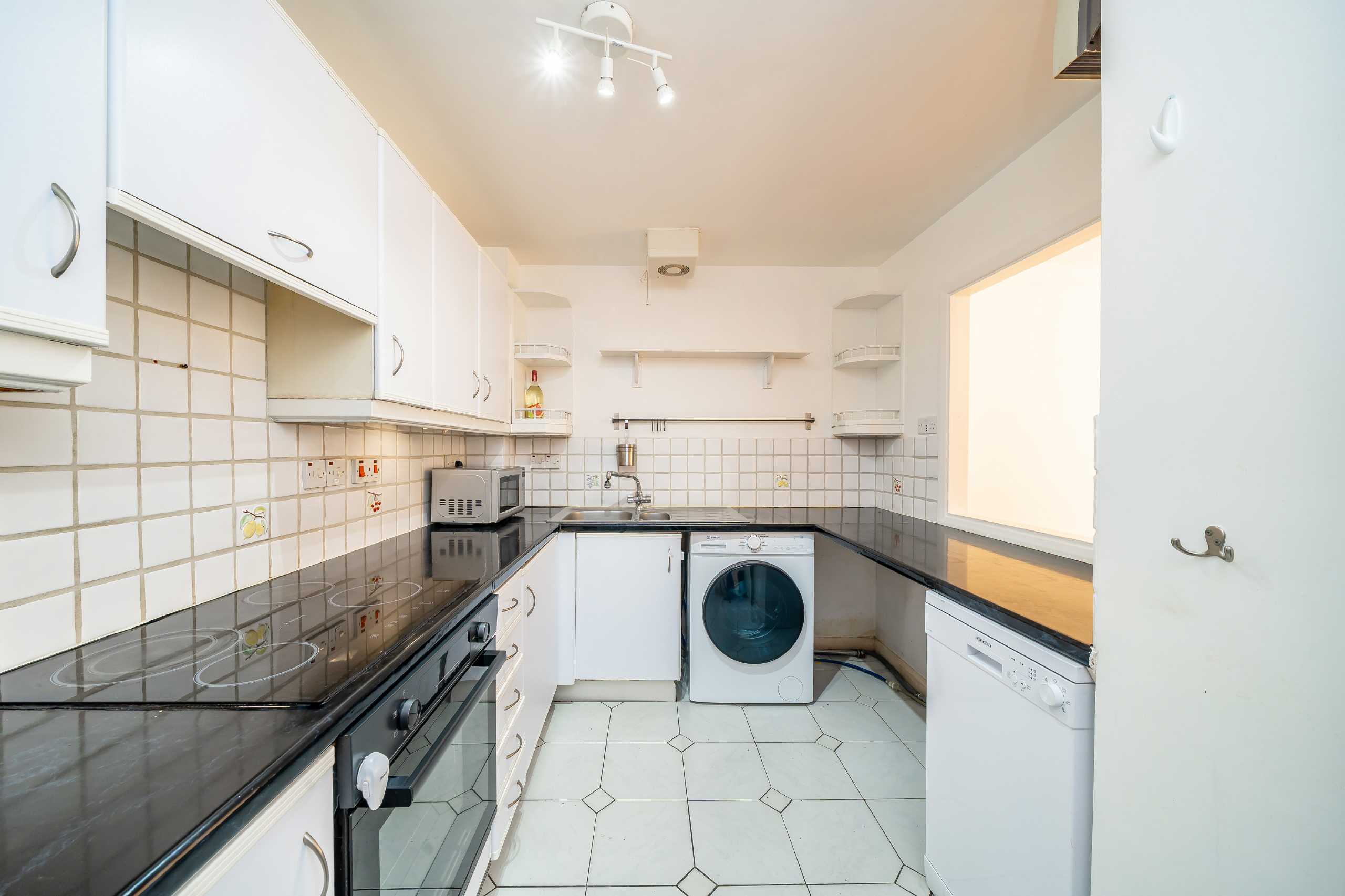 Flat Wimbledon Park Side in Greater London