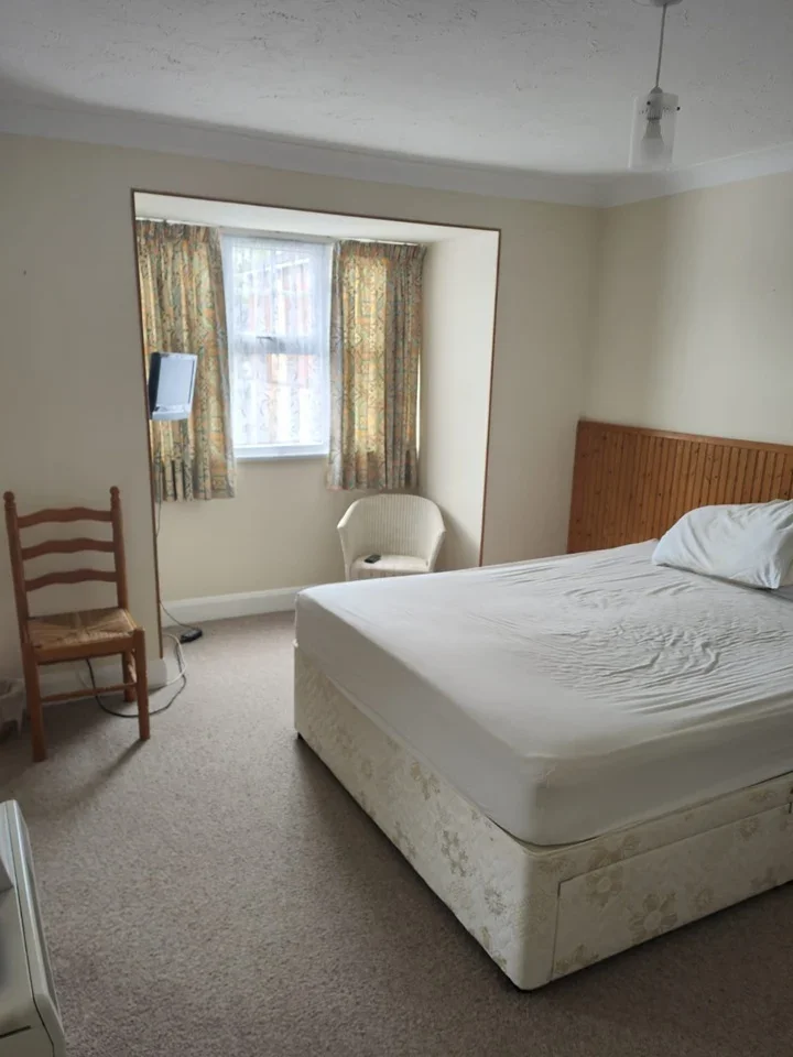 Flat Cowdray Close in Luton