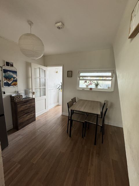 Room Homerton Road in Greater London