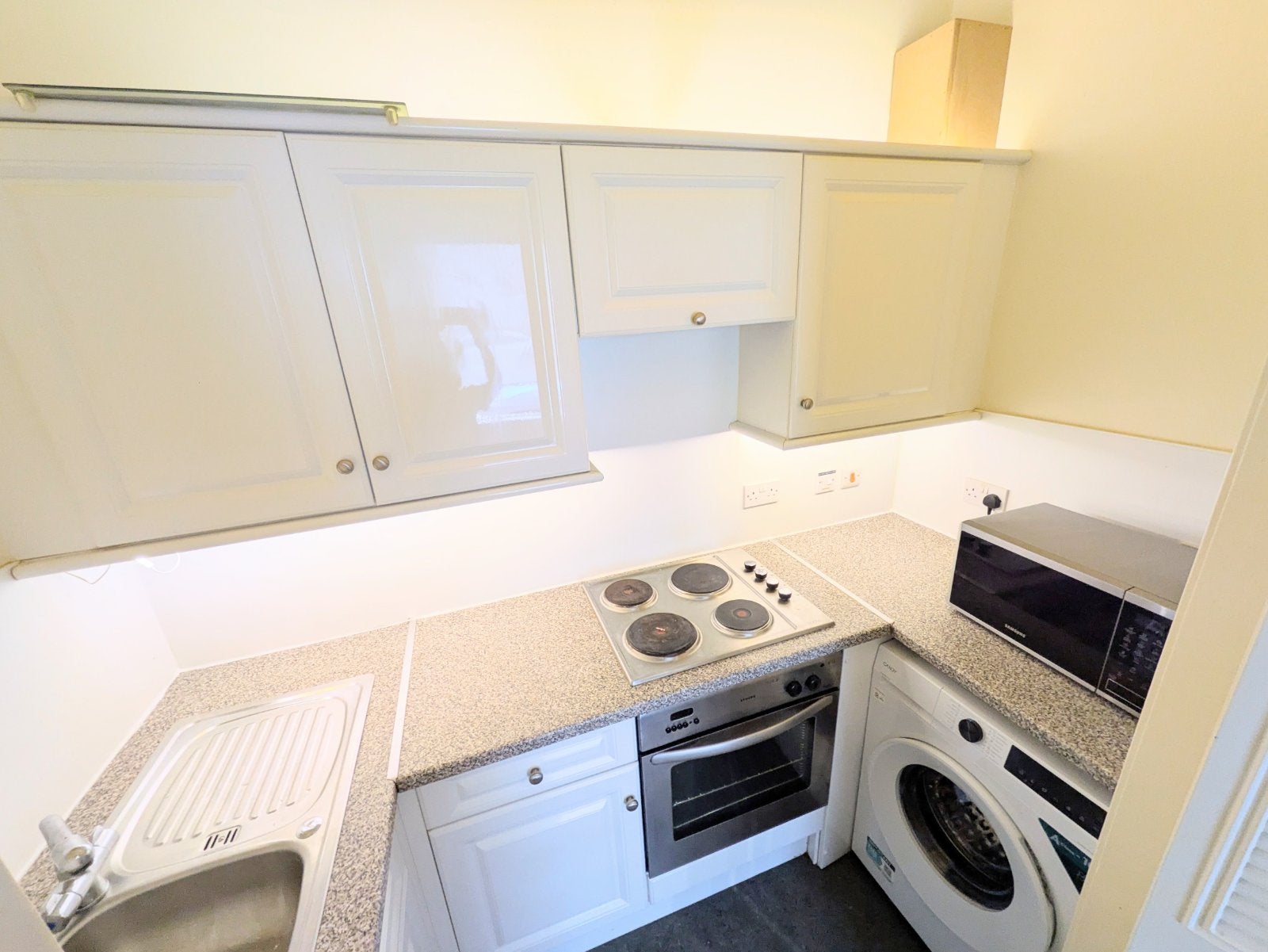 Flat Baker Street in Aberdeen City