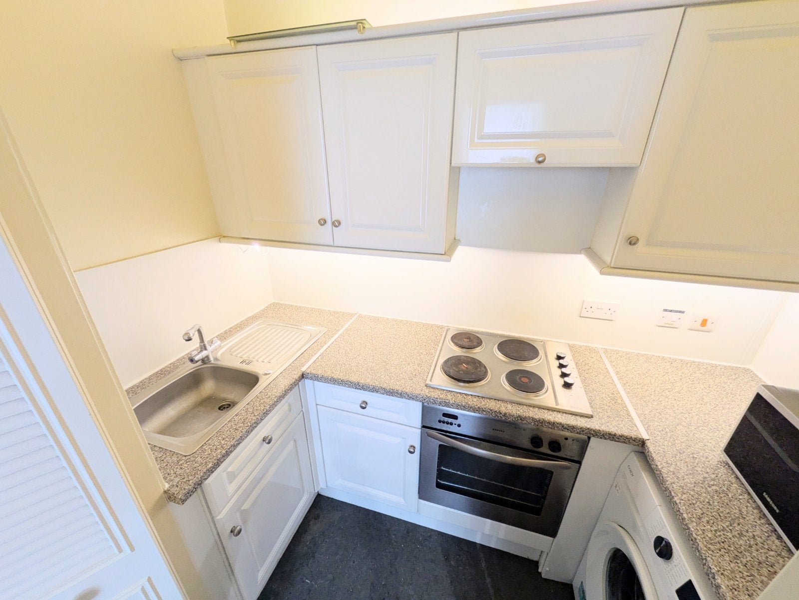Flat Baker Street in Aberdeen City