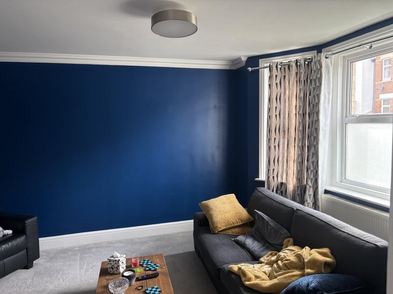 Room Cecil Road in Poole