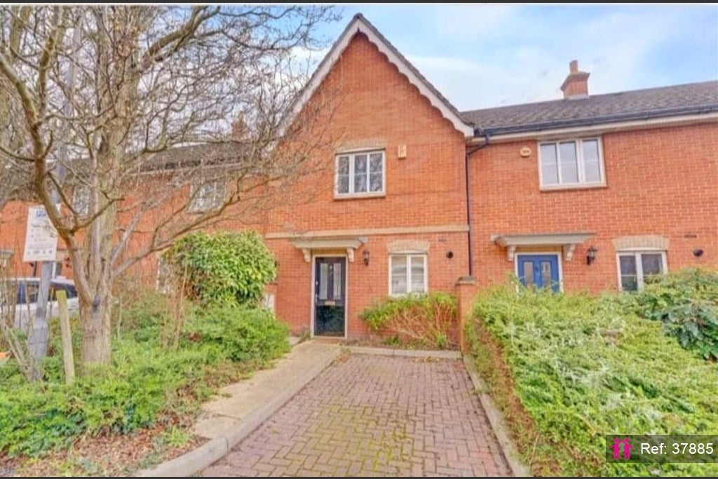 House Garvary Road in Greater London