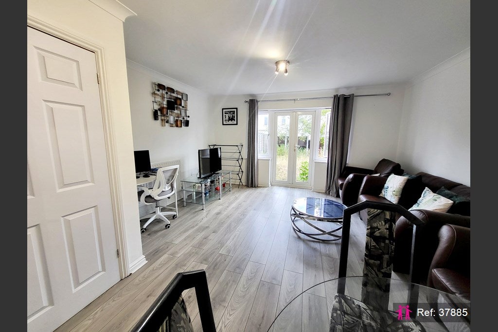 House Garvary Road in Greater London