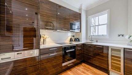 Flat Kensington Gardens Square in City of Westminster