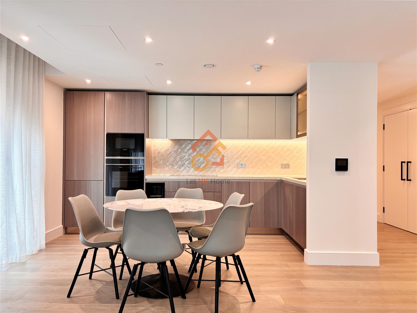 Flat Palmer Road in Greater London