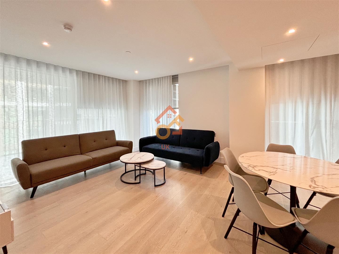 Flat Palmer Road in Greater London