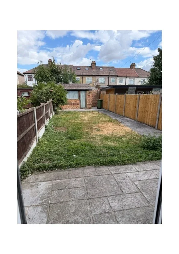 House Hamden Crescent in Greater London