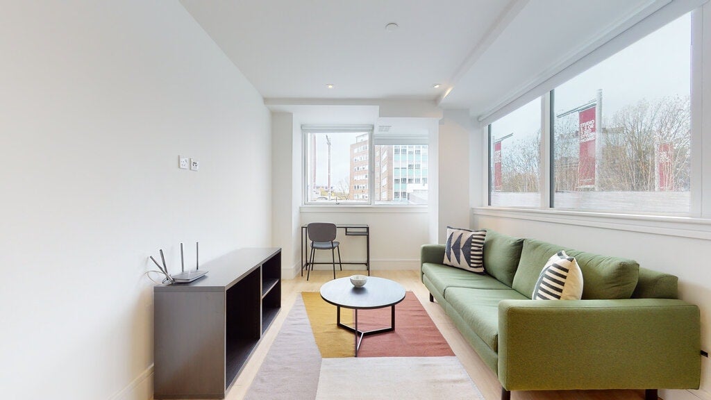 Flat Humphry Repton Lane in Greater London