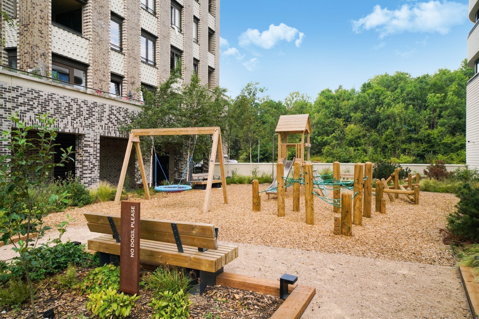 Flat Park Lane in Greater London