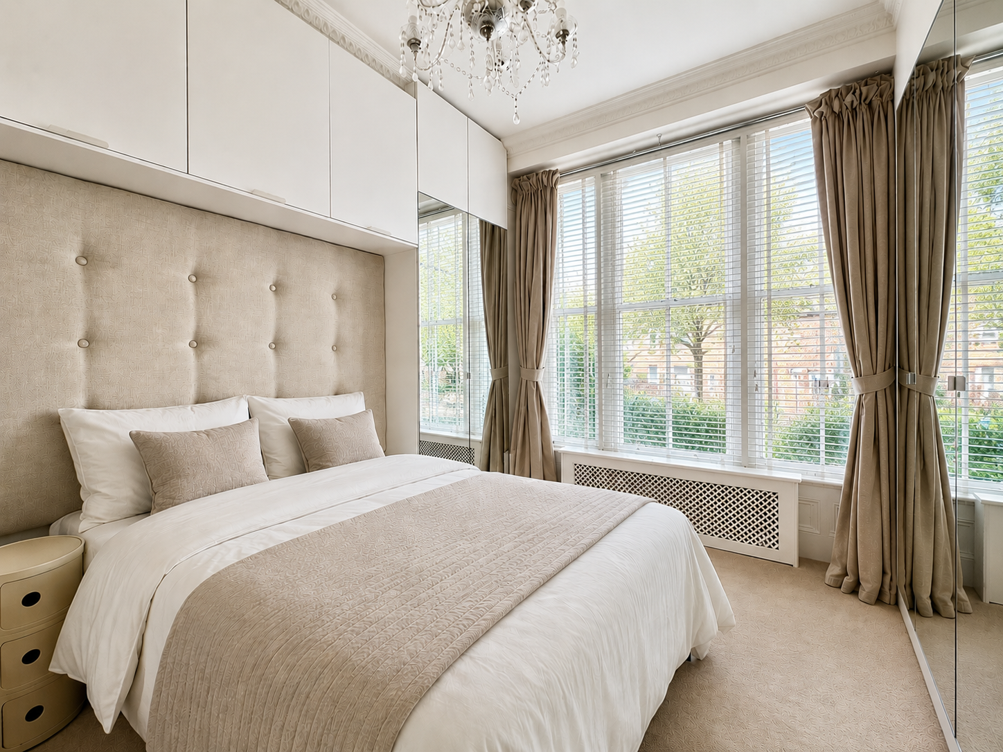 Flat Thorne Road in Greater London
