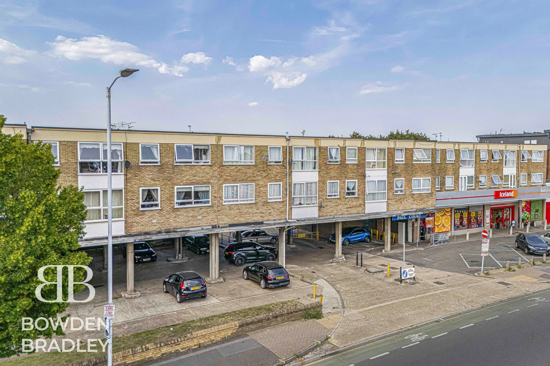 Flat London Road in Greater London