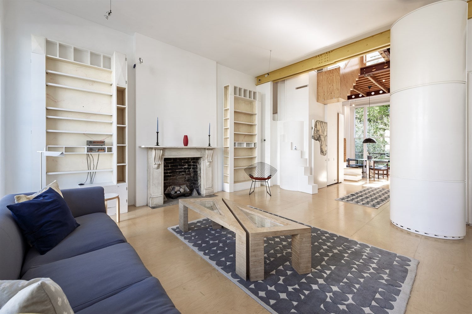 Flat Elgin Crescent in Greater London