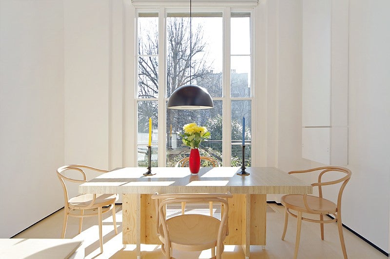 Flat Elgin Crescent in Greater London