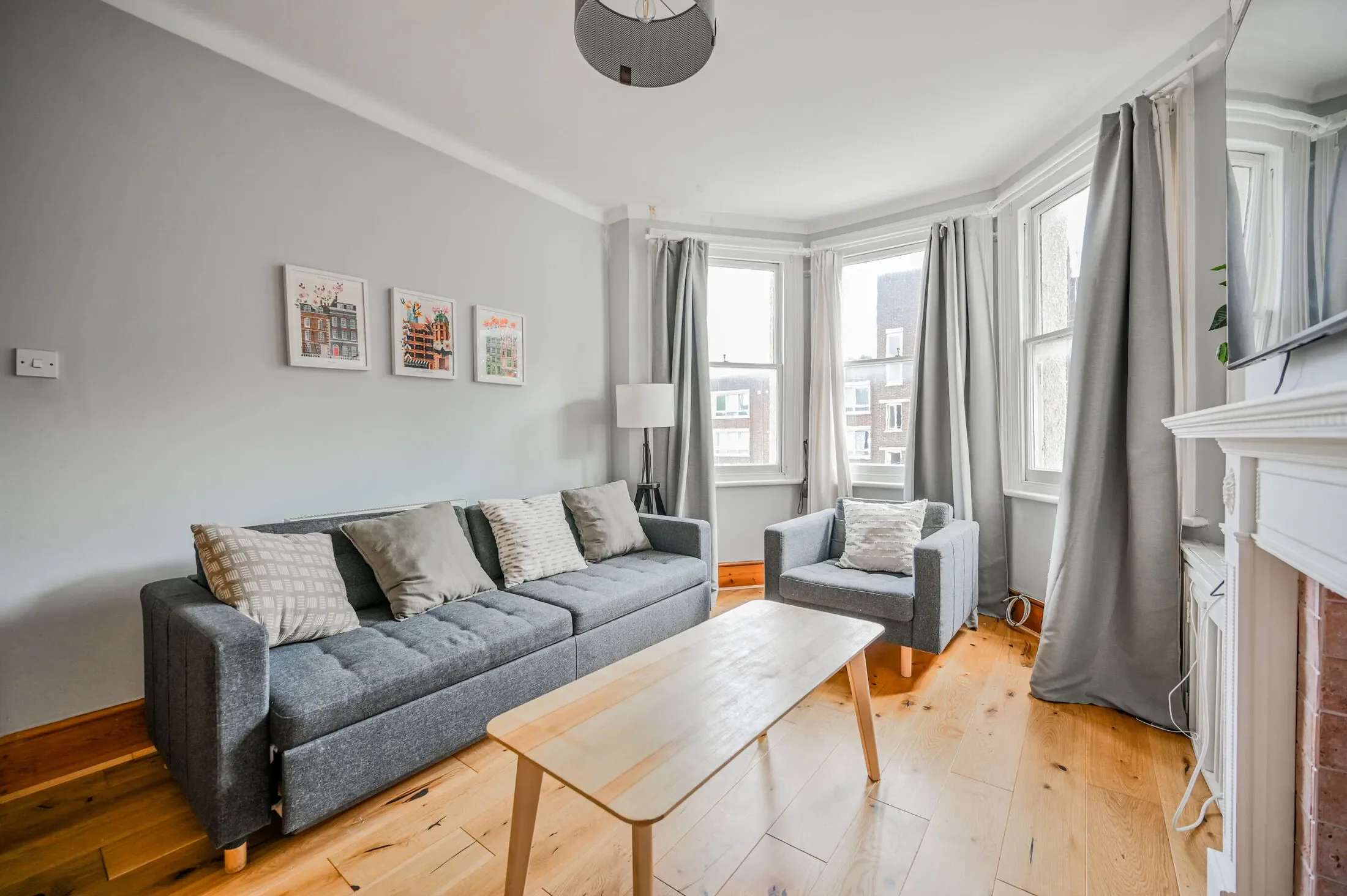 Flat Birkbeck Road in Greater London