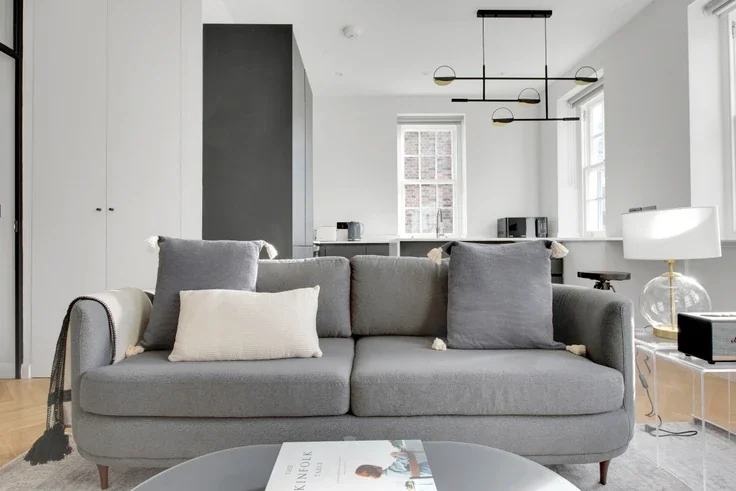 Flat Duke Street in City of Westminster