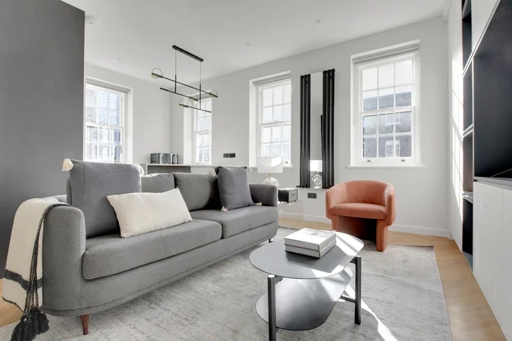 Flat Duke Street in City of Westminster