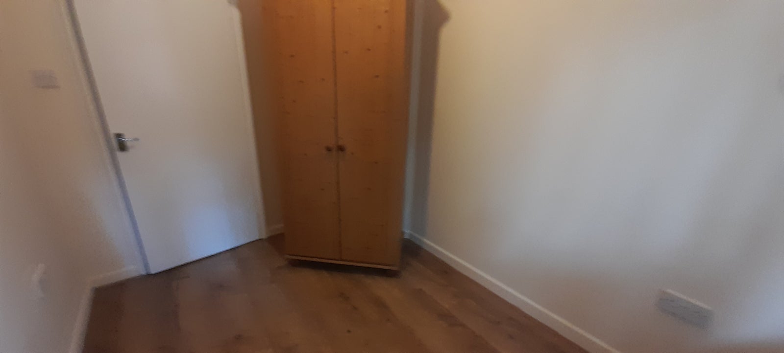 Flat Burdett Road in Greater London
