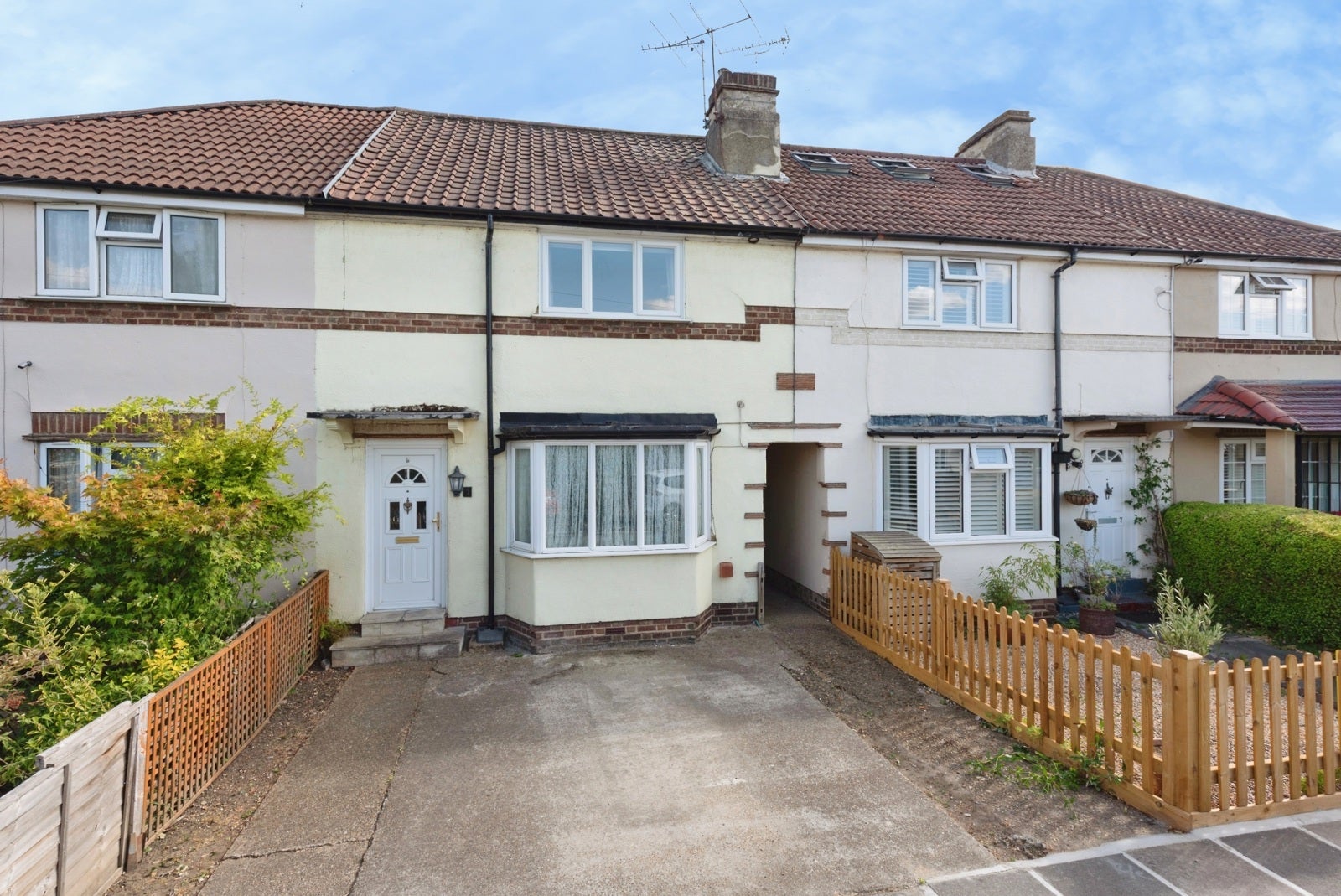 House Longford Road in Greater London