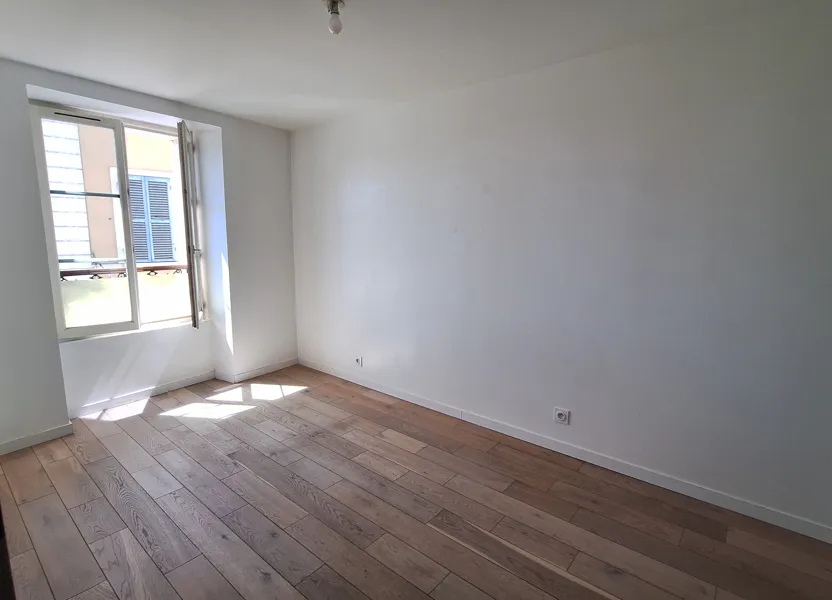 Appartement Rue Neuve Notre-Dame à Corbeil-Essonnes