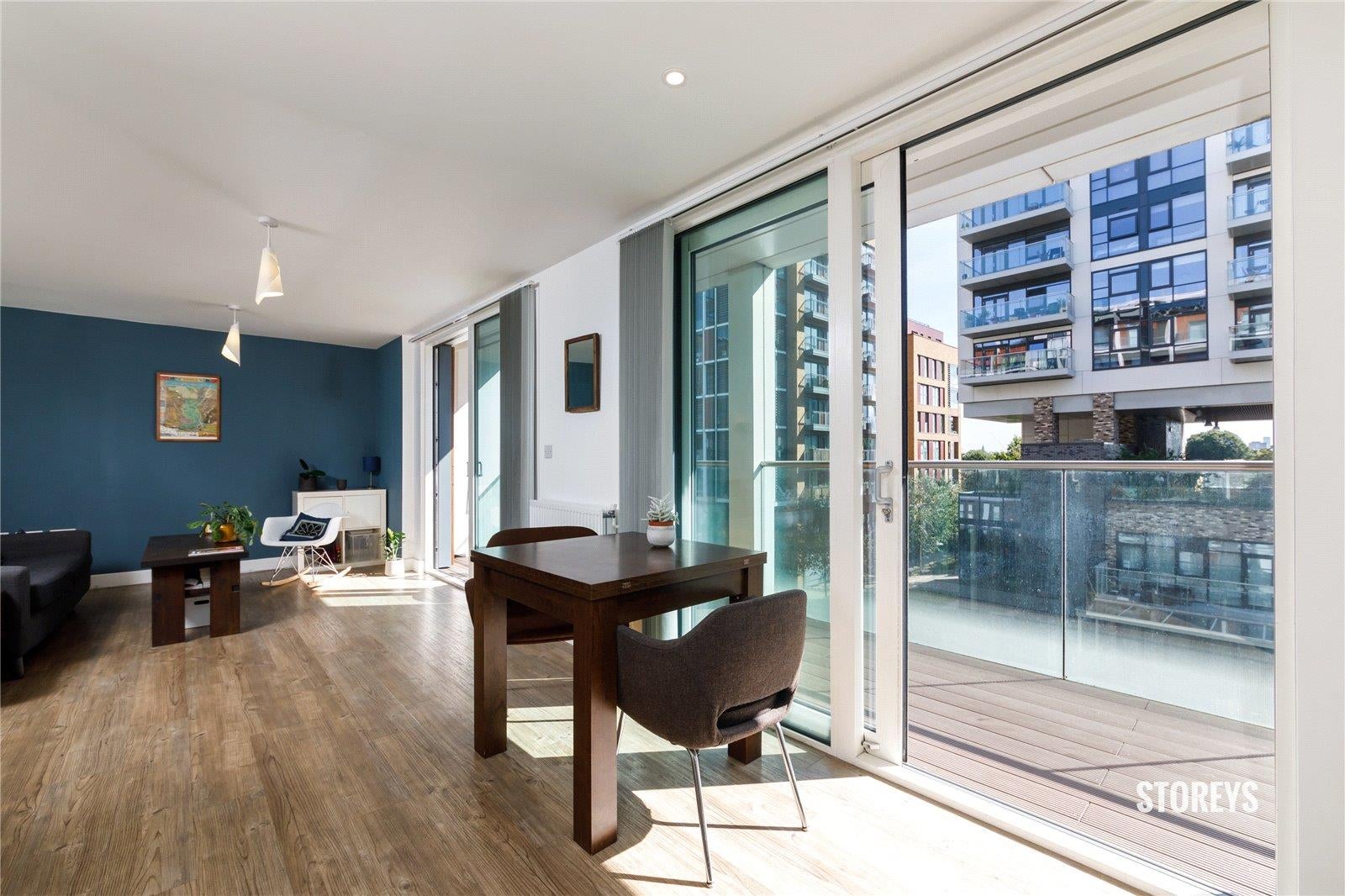 Flat Dalston Square in Greater London