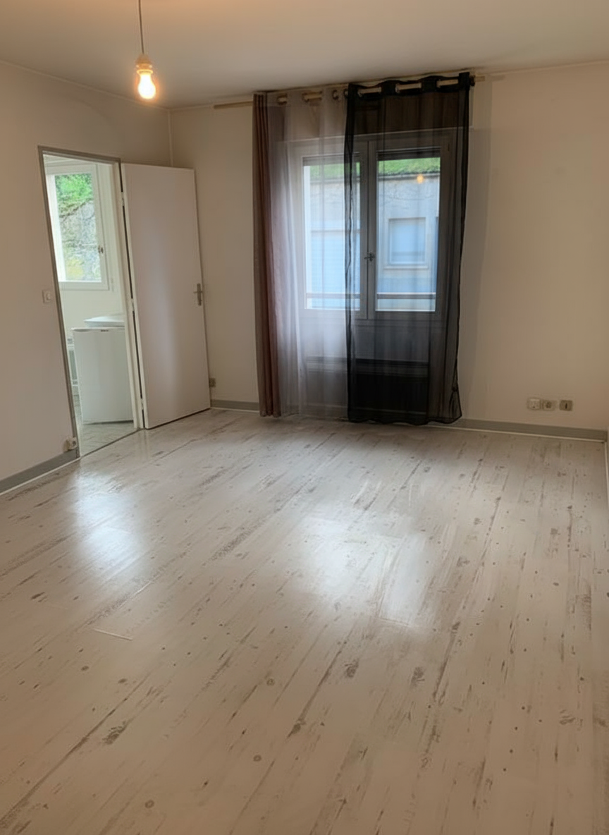 Flat Rue des Couronneries in Poitiers