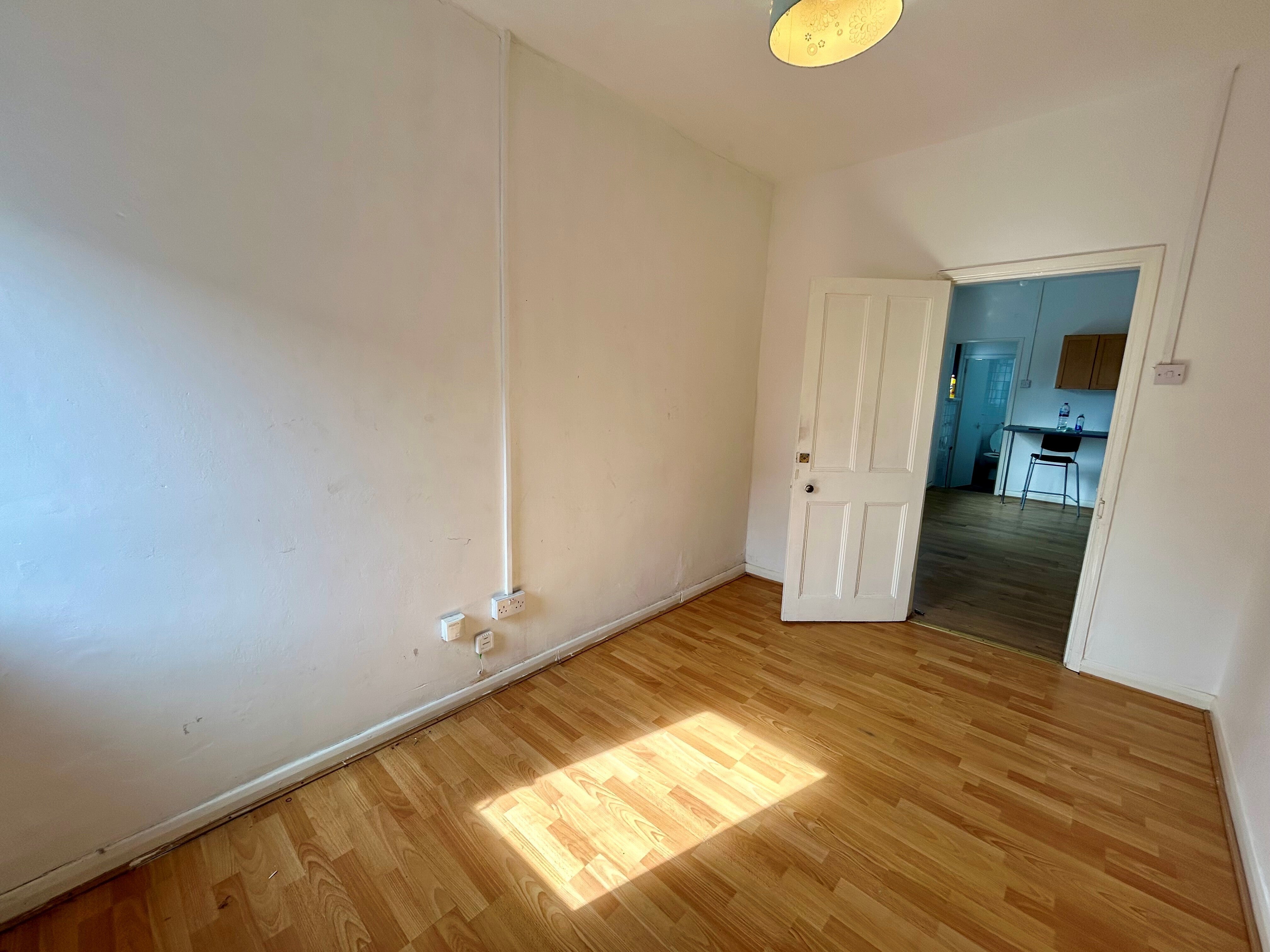 Flat Silver Street in North West Leicestershire