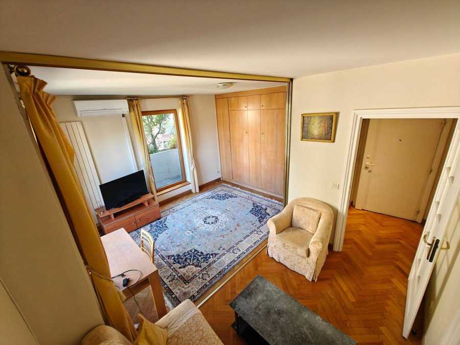 Appartement Avenue Léopold II à Paris