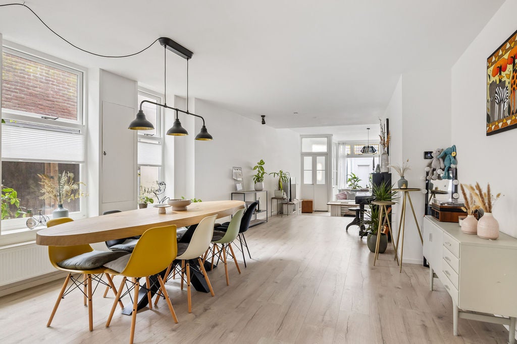 Tussenwoning te koop: Oude Koemarkt 28, Sneek