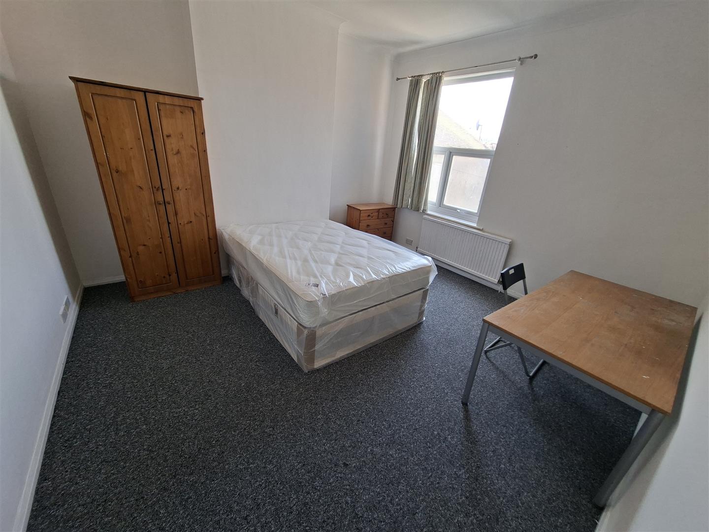 Room Coldstream Terrace in Cardiff