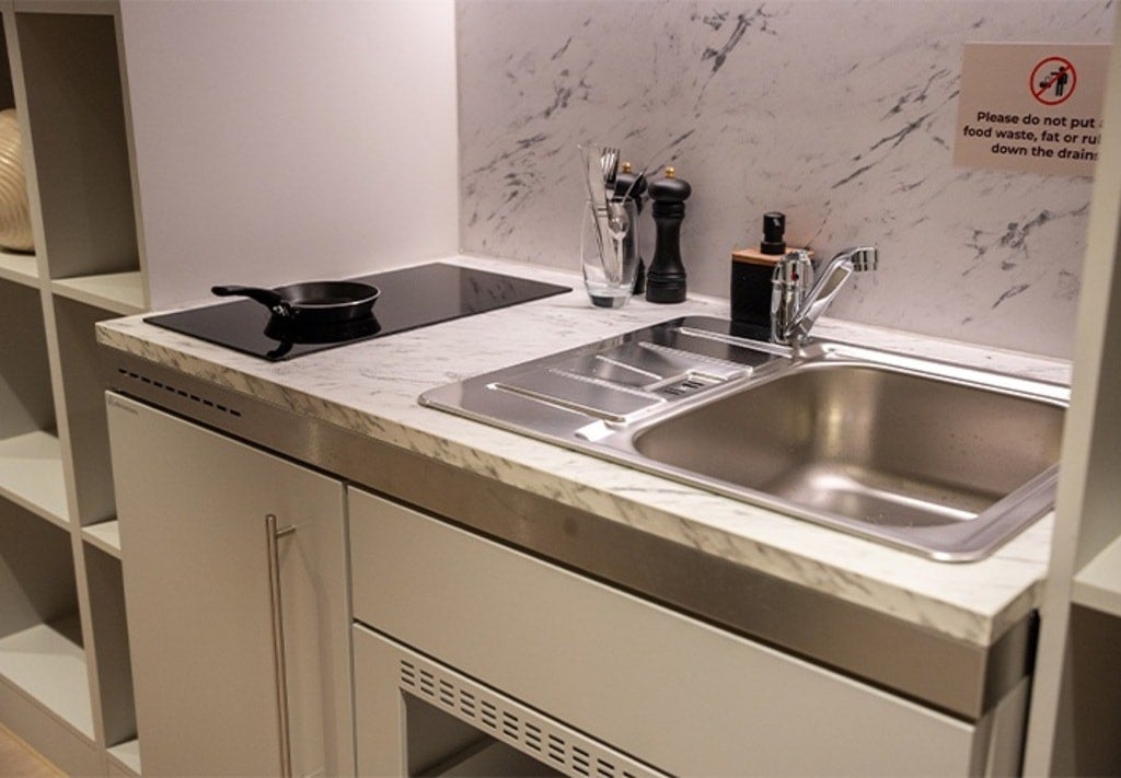 Room Talbot Square in City of Westminster