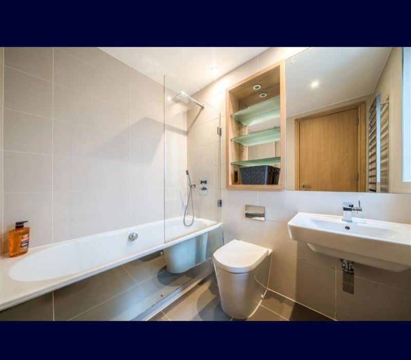 Room Printers Road in Greater London