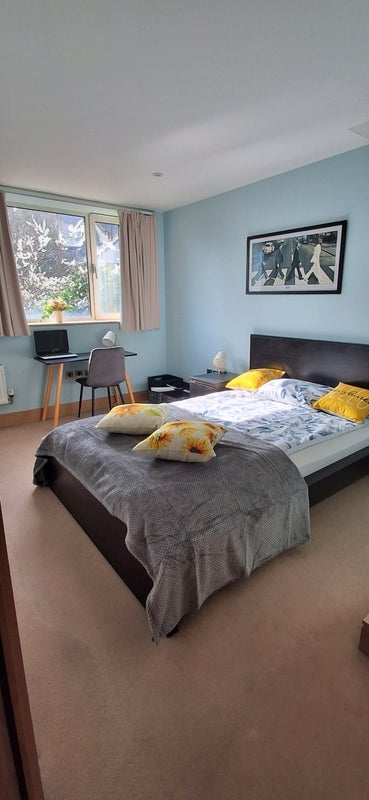 Room Printers Road in Greater London