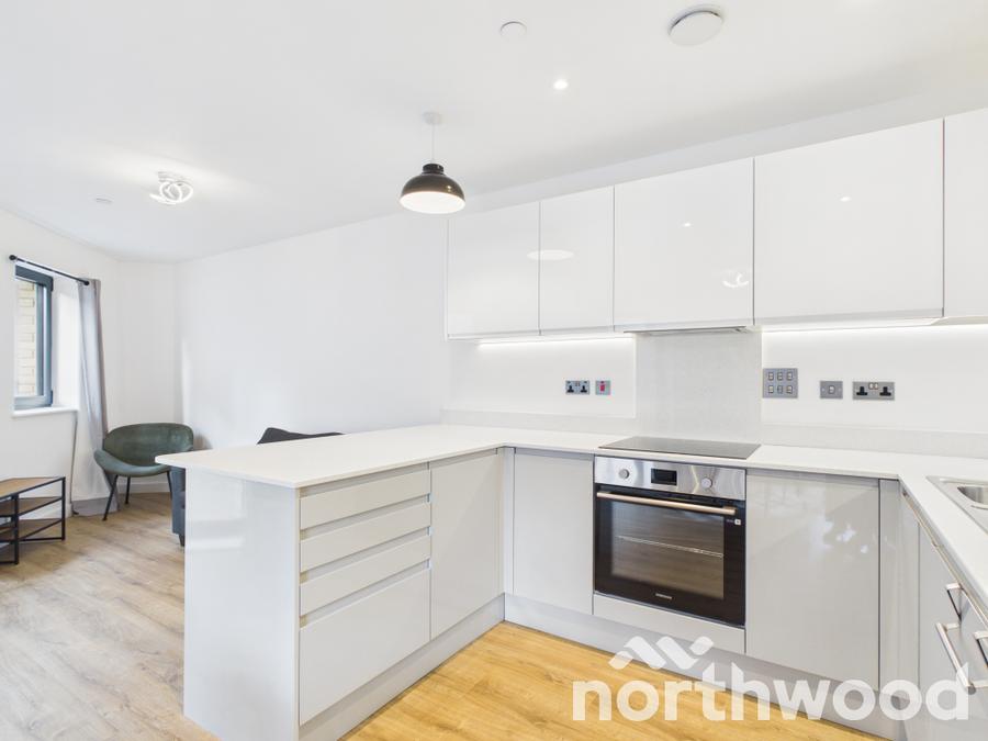 Flat Manorfield in Ashford