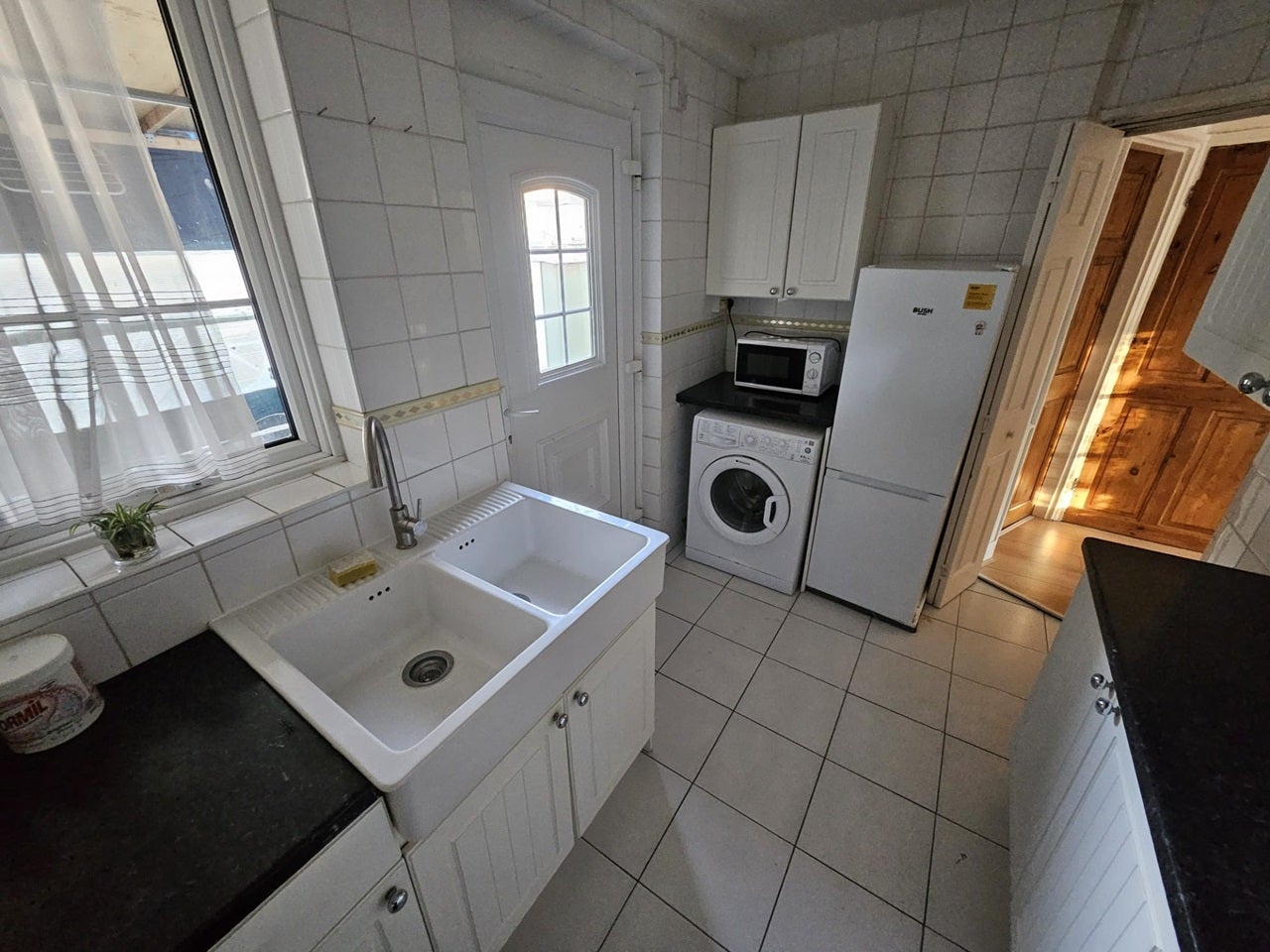Room Polesworth Road in Greater London