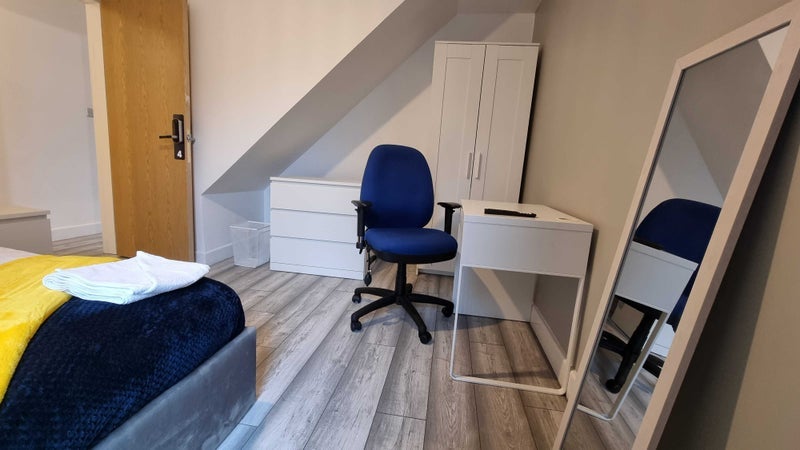 Room Coventry Road in Birmingham