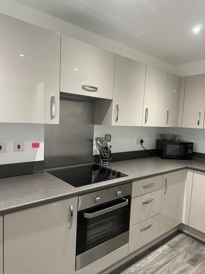 Room Wells Court in Gravesham