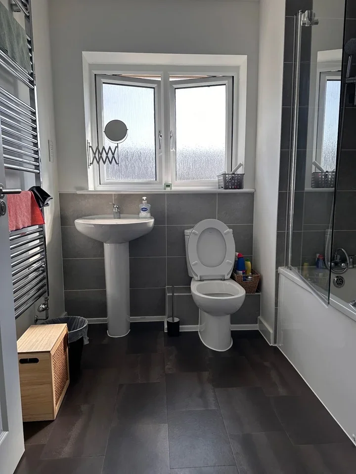 Room Wells Court in Gravesham