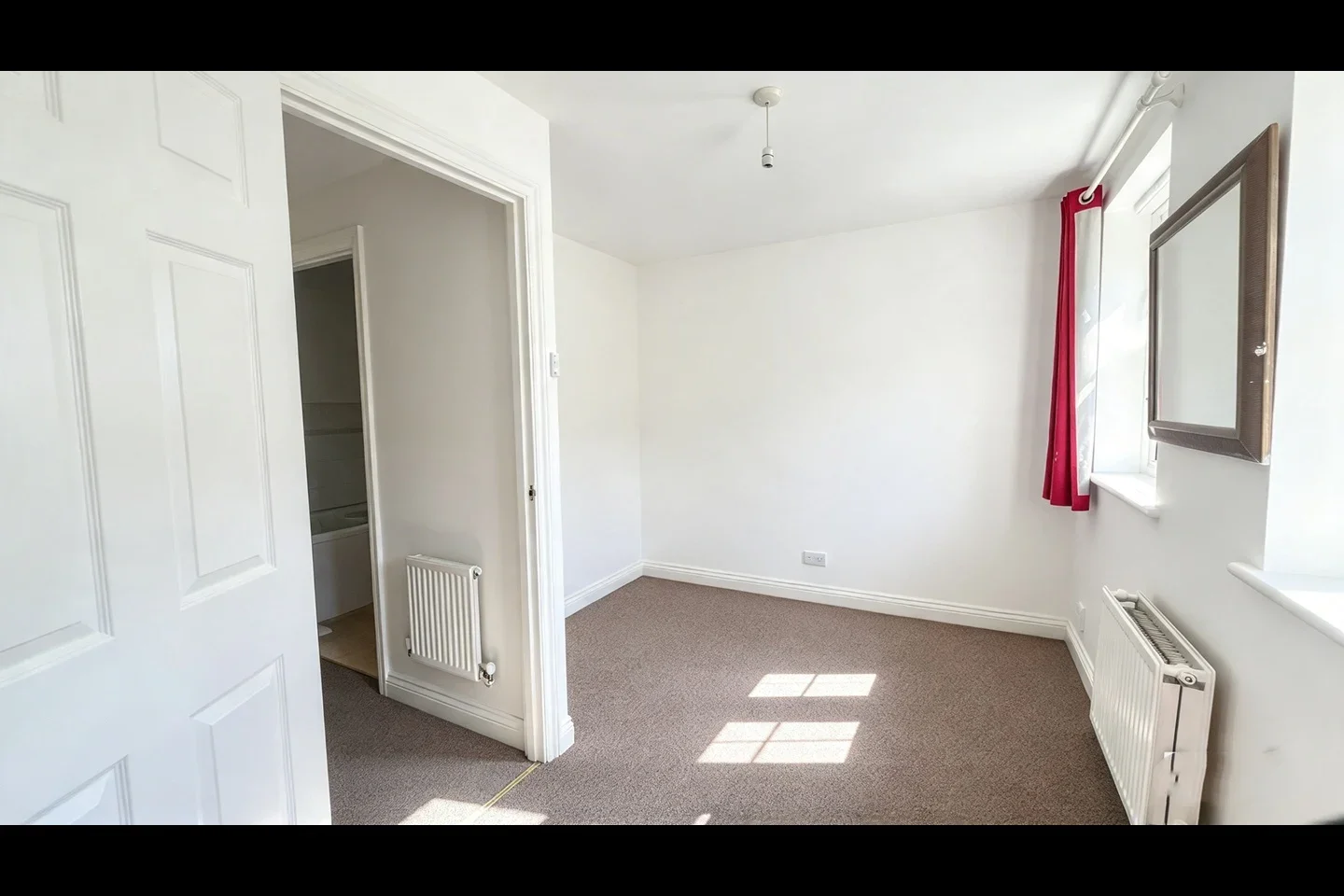 House Villiers Close in Leagrave