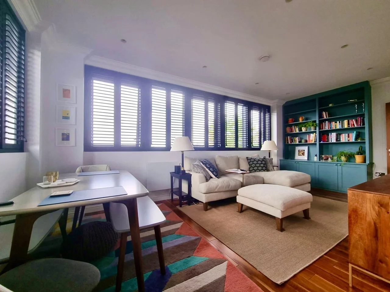 Flat Mercers Road in Greater London