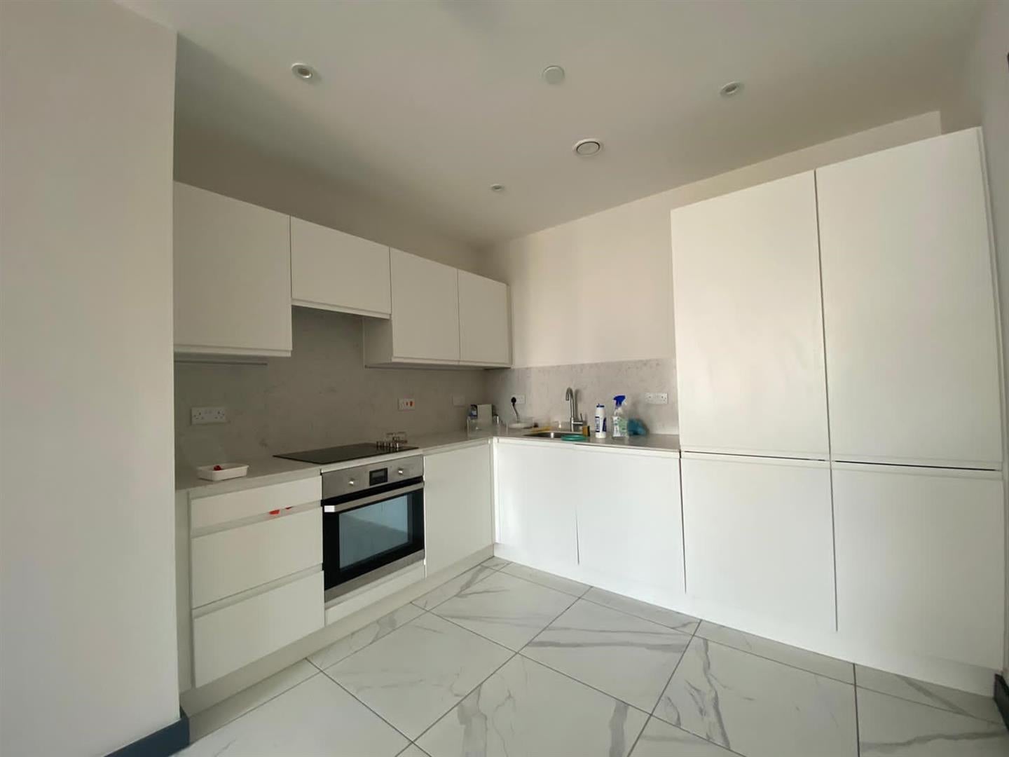 Flat Drury Lane in Liverpool