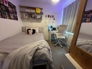 Room College Road in Canterbury