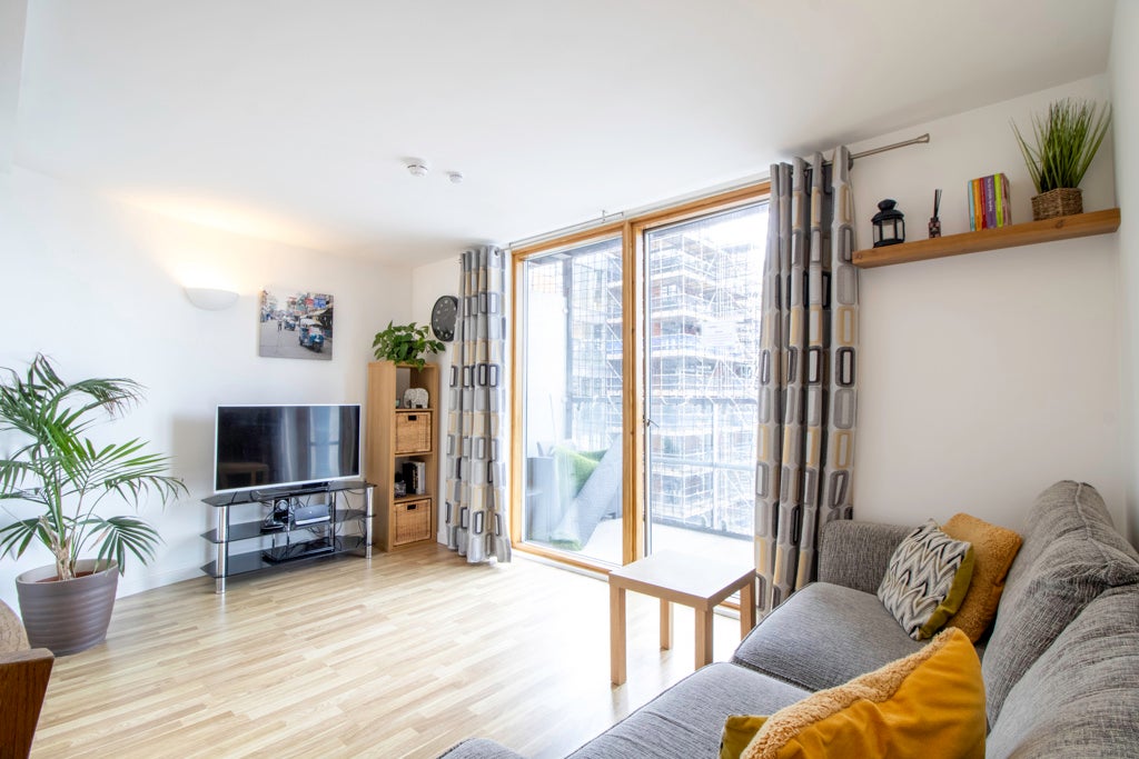 Flat West Point in Leeds