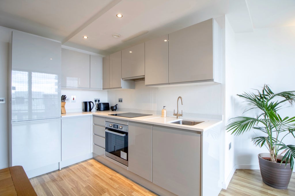 Flat West Point in Leeds