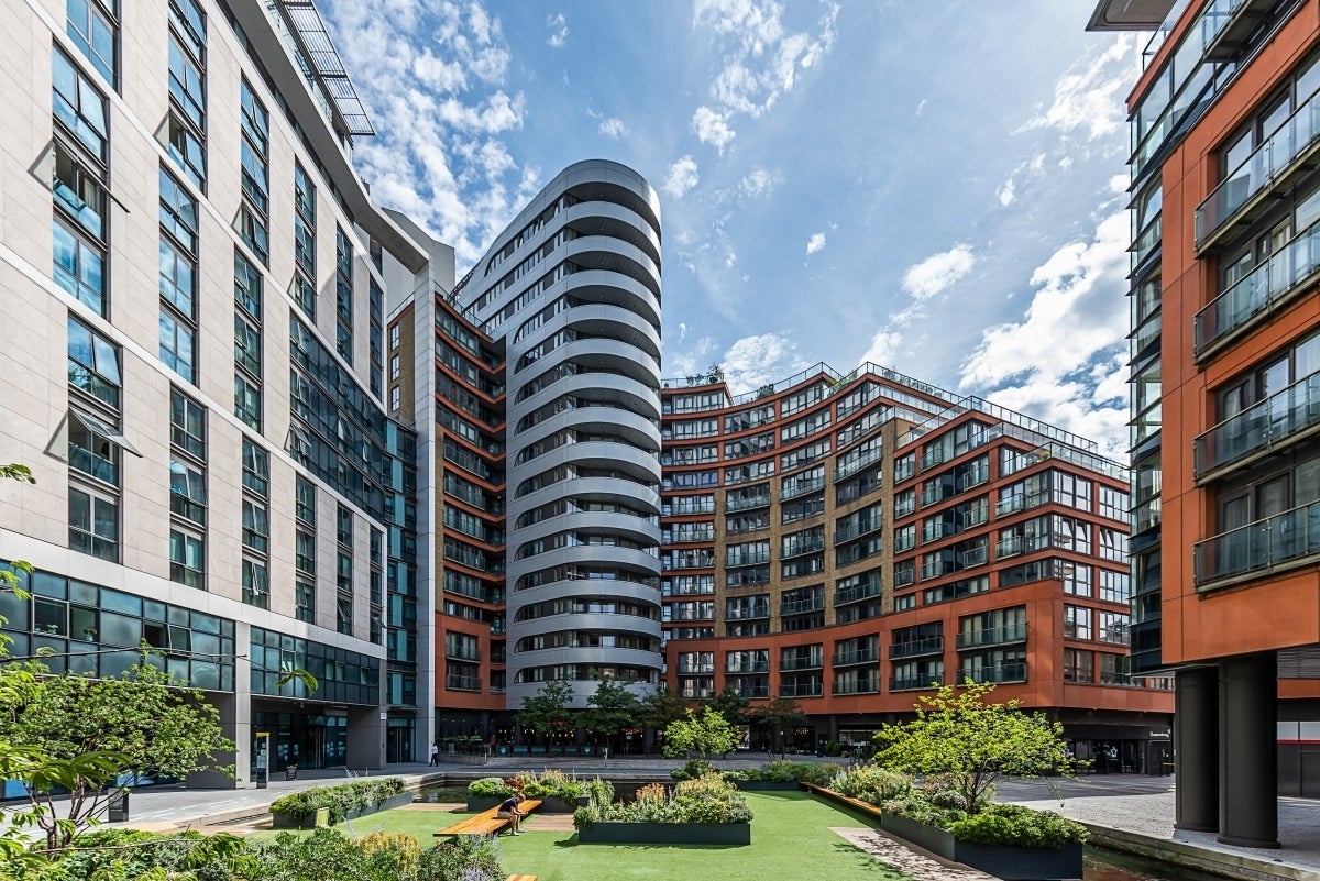 Flat Praed Street in City of Westminster