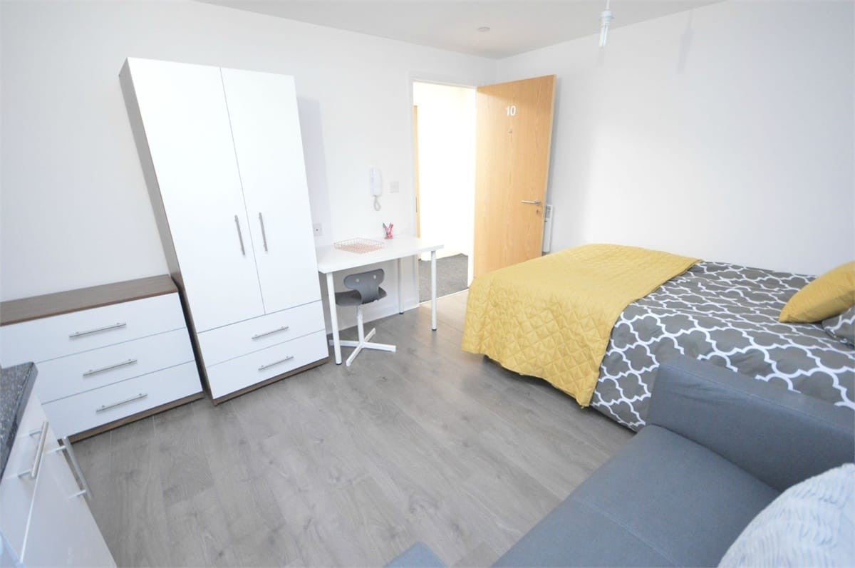 Flat Fawcett Street in Sunderland